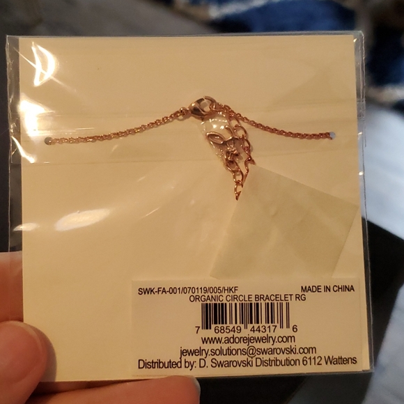 Adore rose gold bracelet - Picture 2 of 2